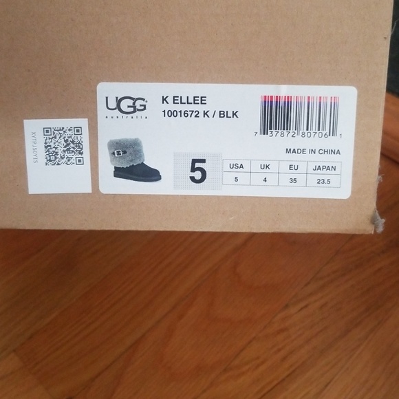 Authentic Uggs - Picture 5 of 5